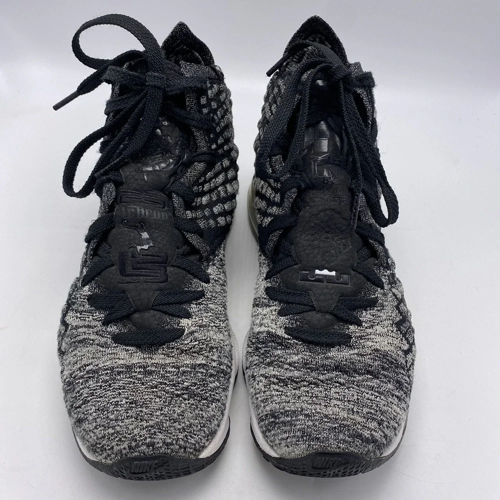 Nike Lebron XVII 17 Basketball Shoes Mens 8 Black White Oreo BQ3177-002